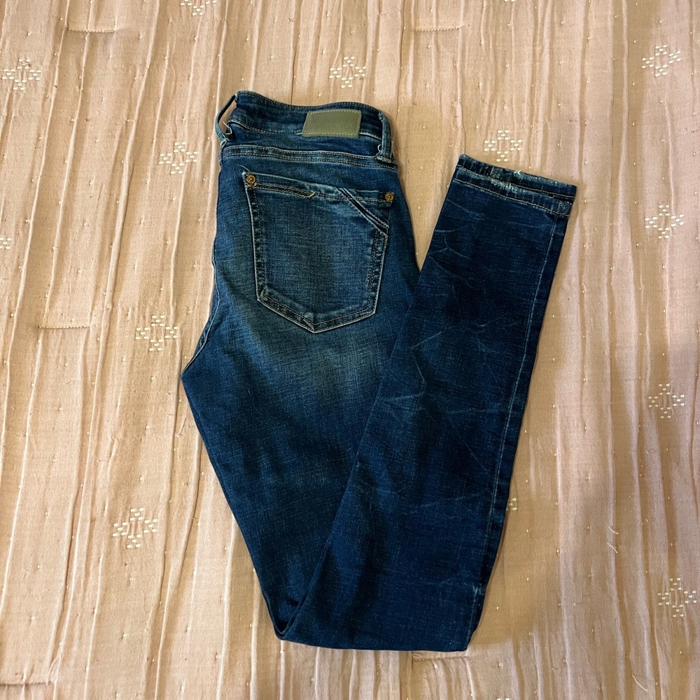 Buckle Black skinny jeans